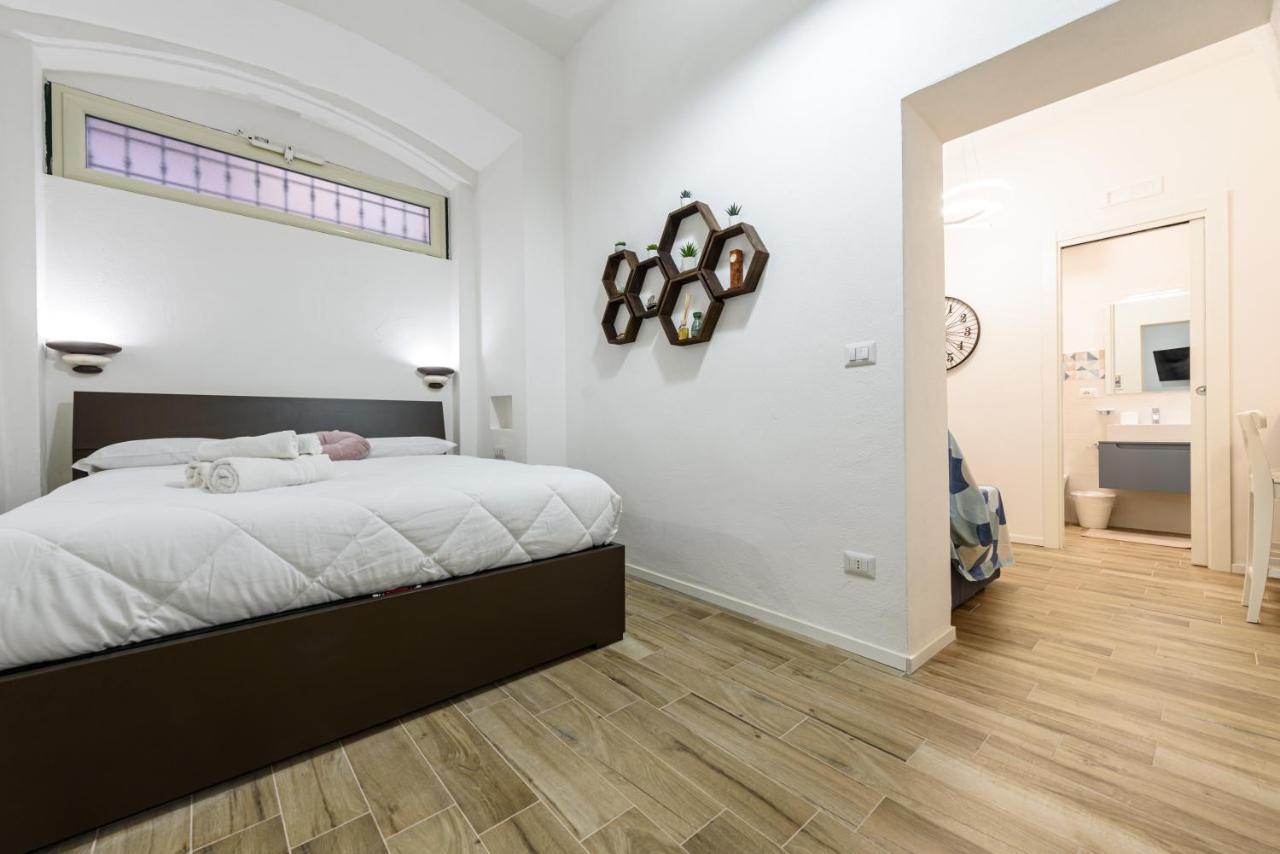 Appartement Il Cuore Di Napoli. Little Sweet Home. *